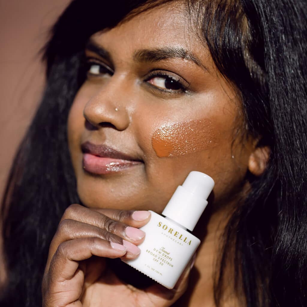 Tinted Dew Drops SPF 50 - Tint 4