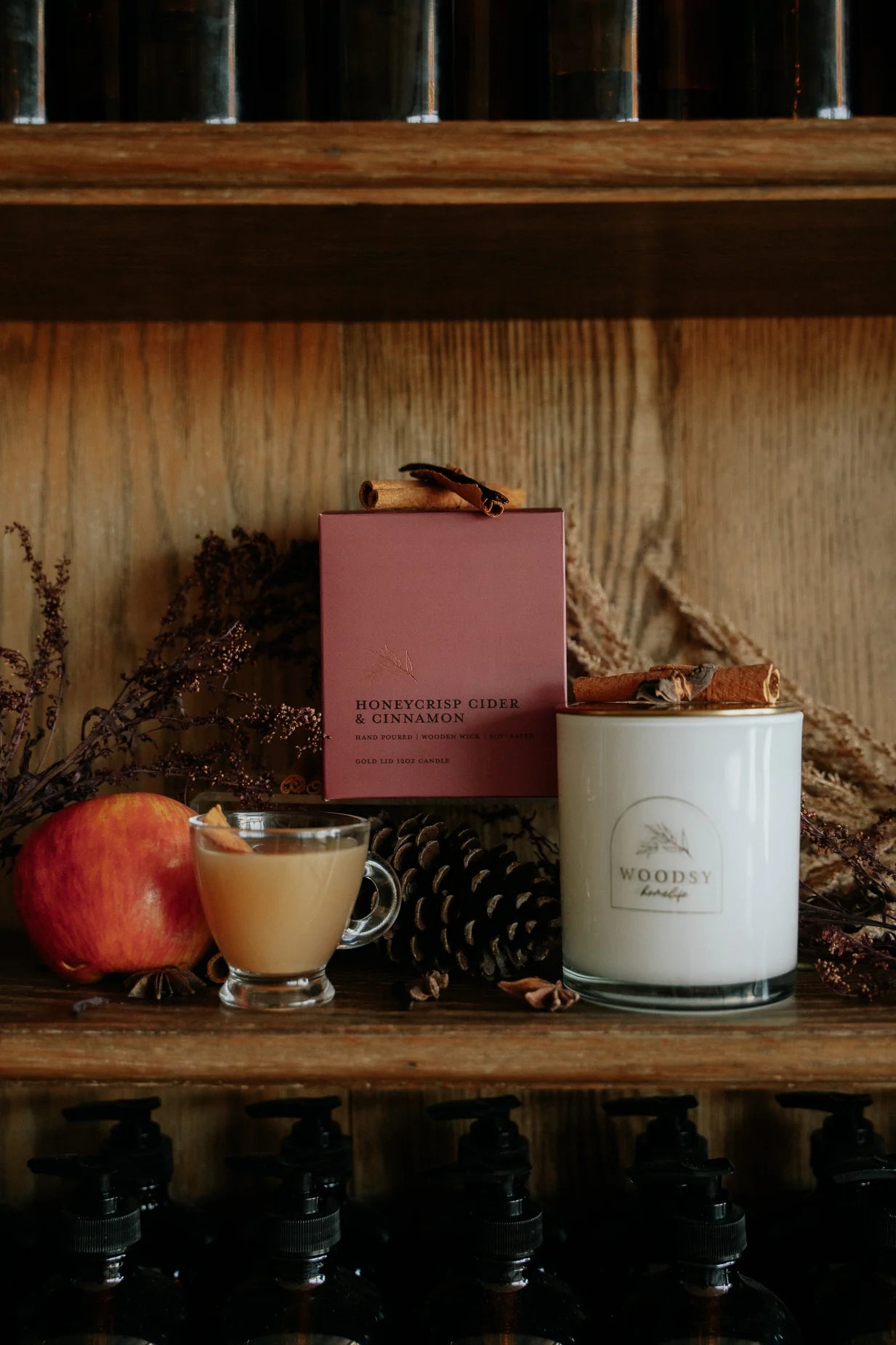 Honeycrisp Cider & Cinnamon 12oz Glass Candle